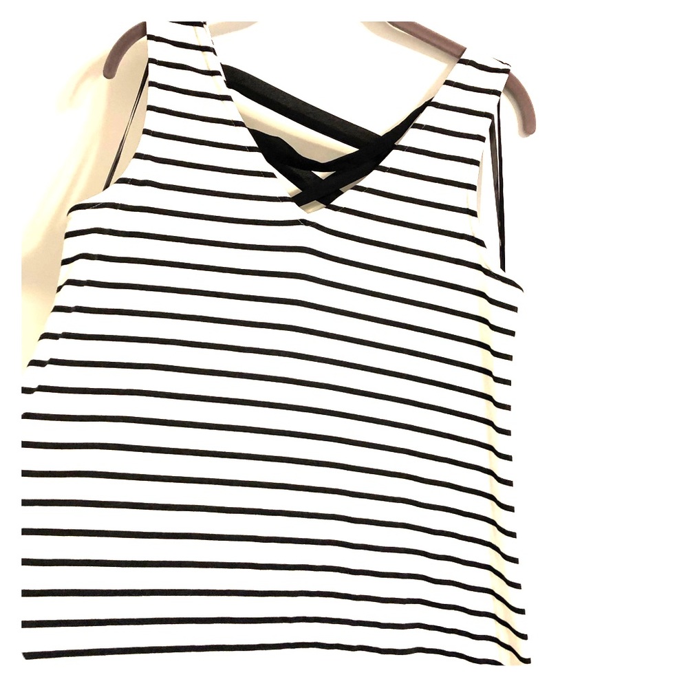 Striped dress. Tie in the back.